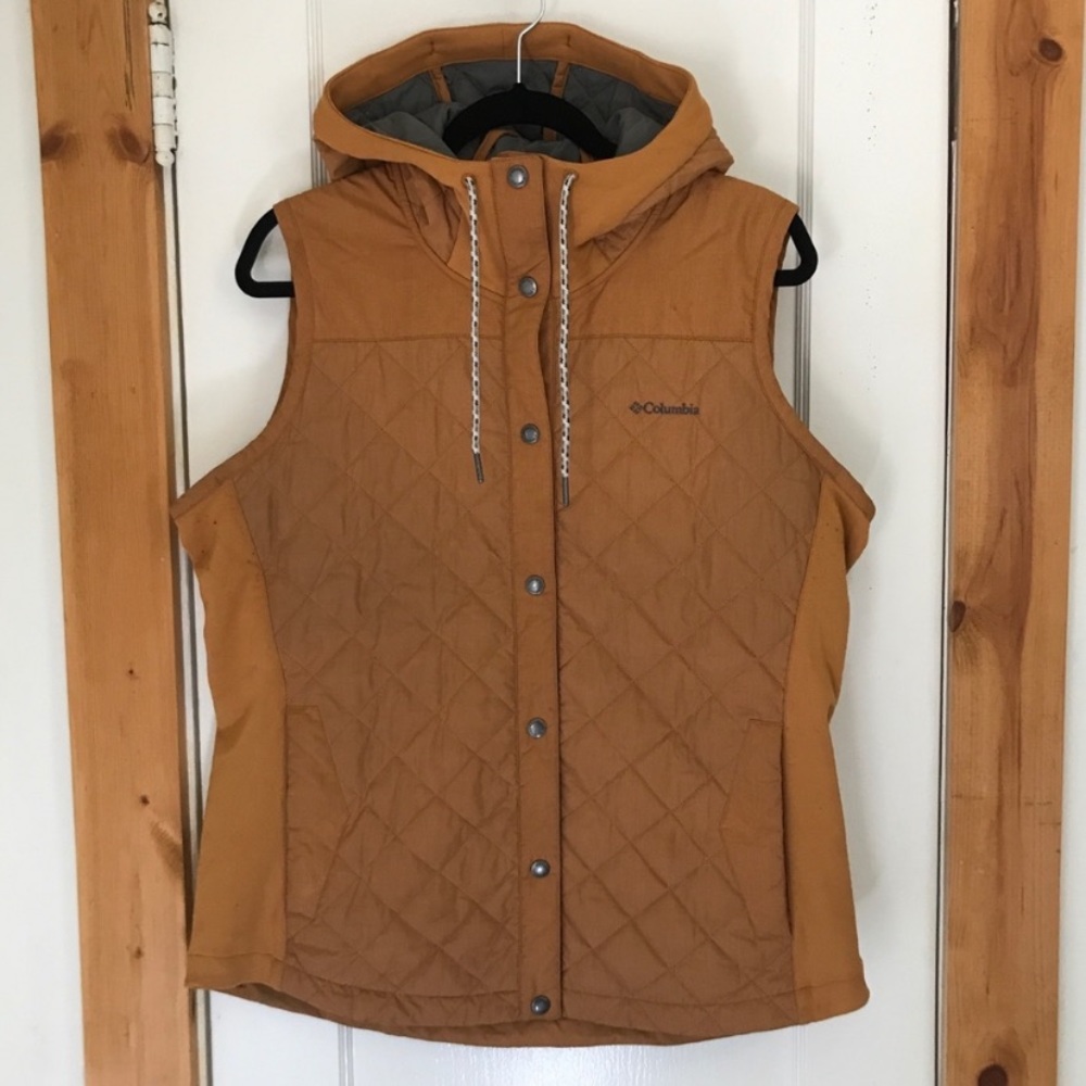 *ISO* Columbia Women’s Hooded Vest